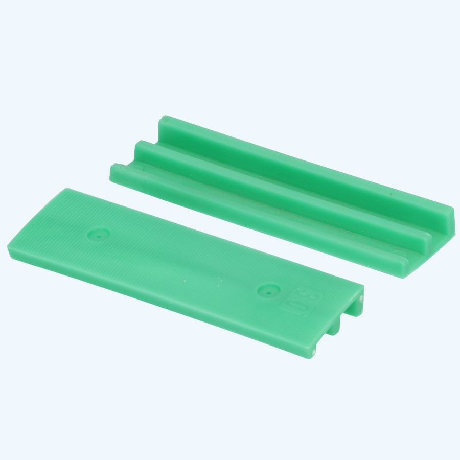 100 stuks schuine kunststof glasblokjes GROEN 100x30x10/5 mm 100 stuks schuine kunststof glasblokjes GROEN 100x30x10/5 mm