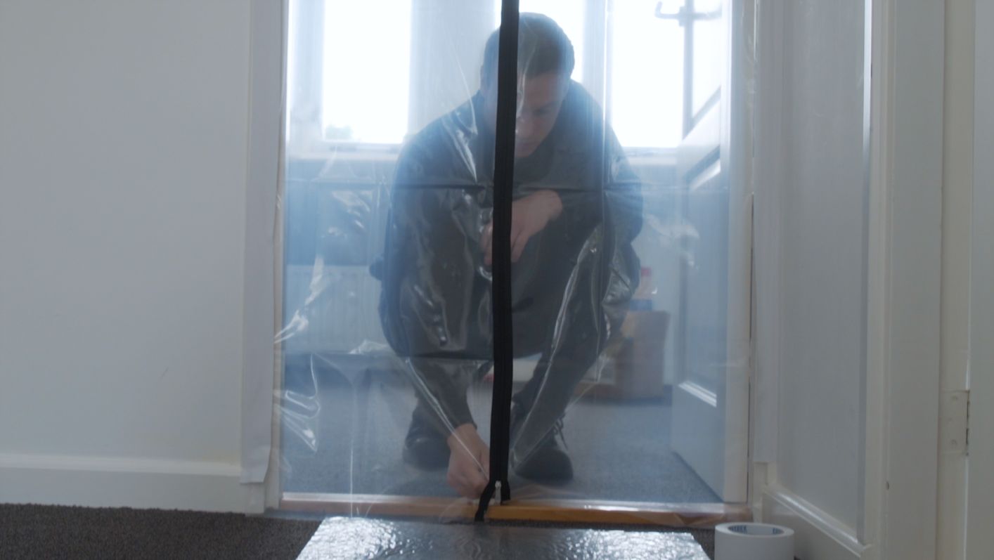 Stofdeur 2,4 x 1,2 meter Stofdeur 2,4 x 1,2 meter